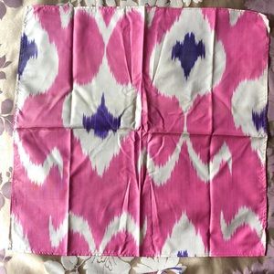 Silk scarf or pocket square